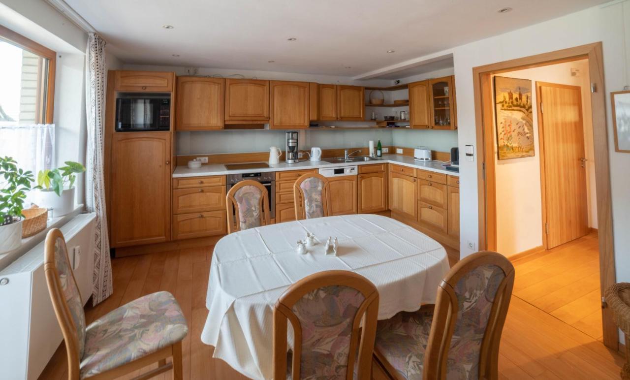 Ferienwohnung Am Waldrand Bad Driburg Bagian luar foto