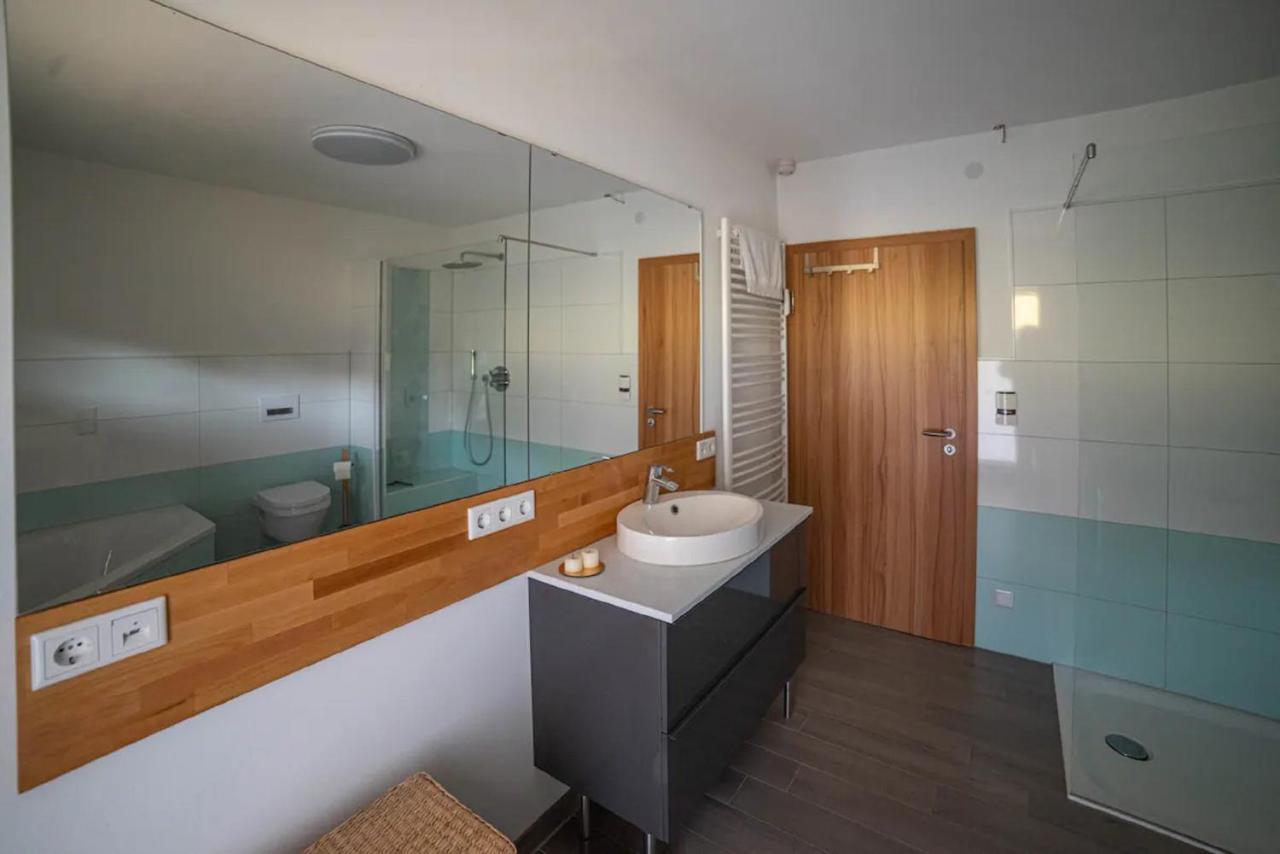 Ferienwohnung Am Waldrand Bad Driburg Bagian luar foto